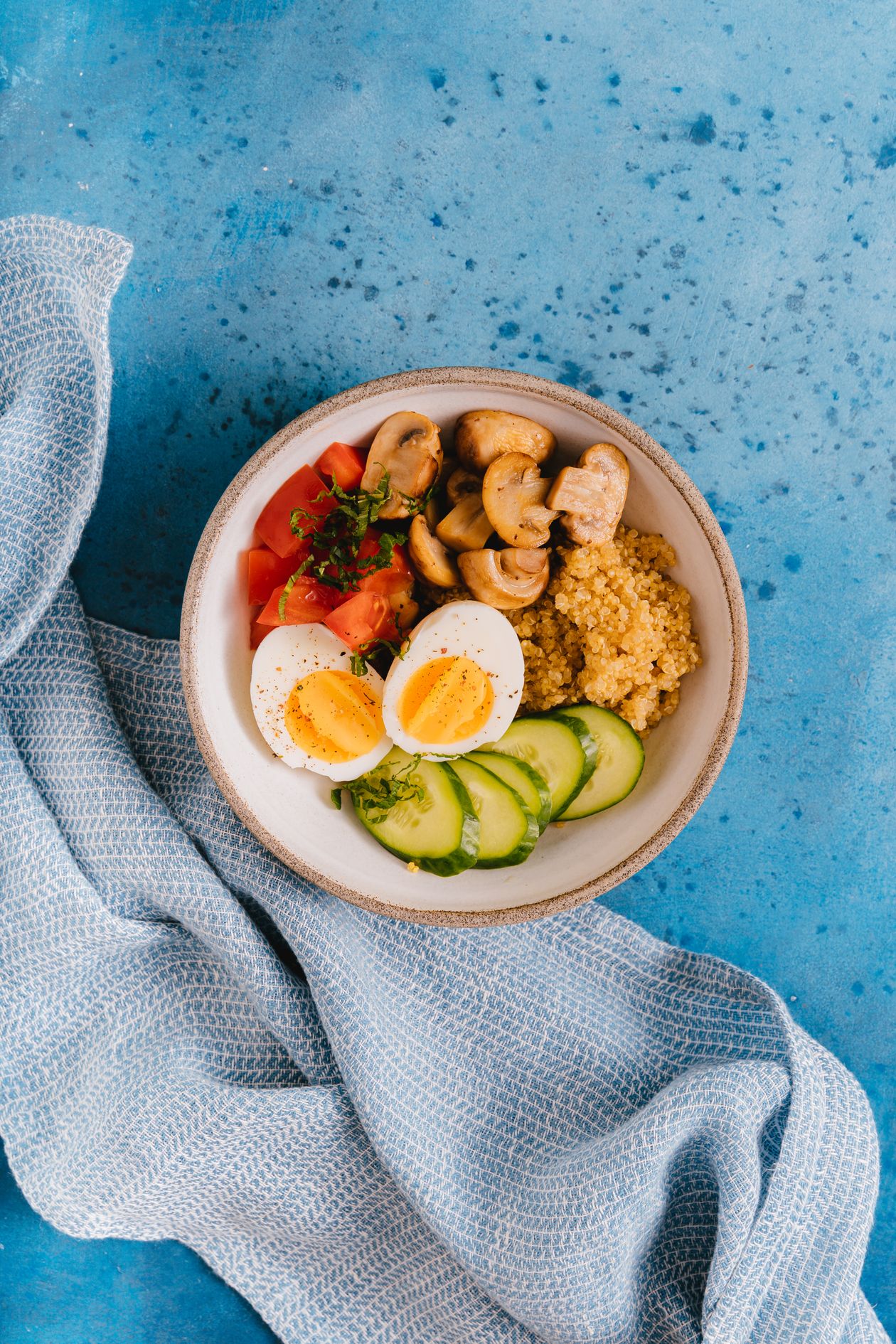 Healthy bowl with rice, egg and vegetables